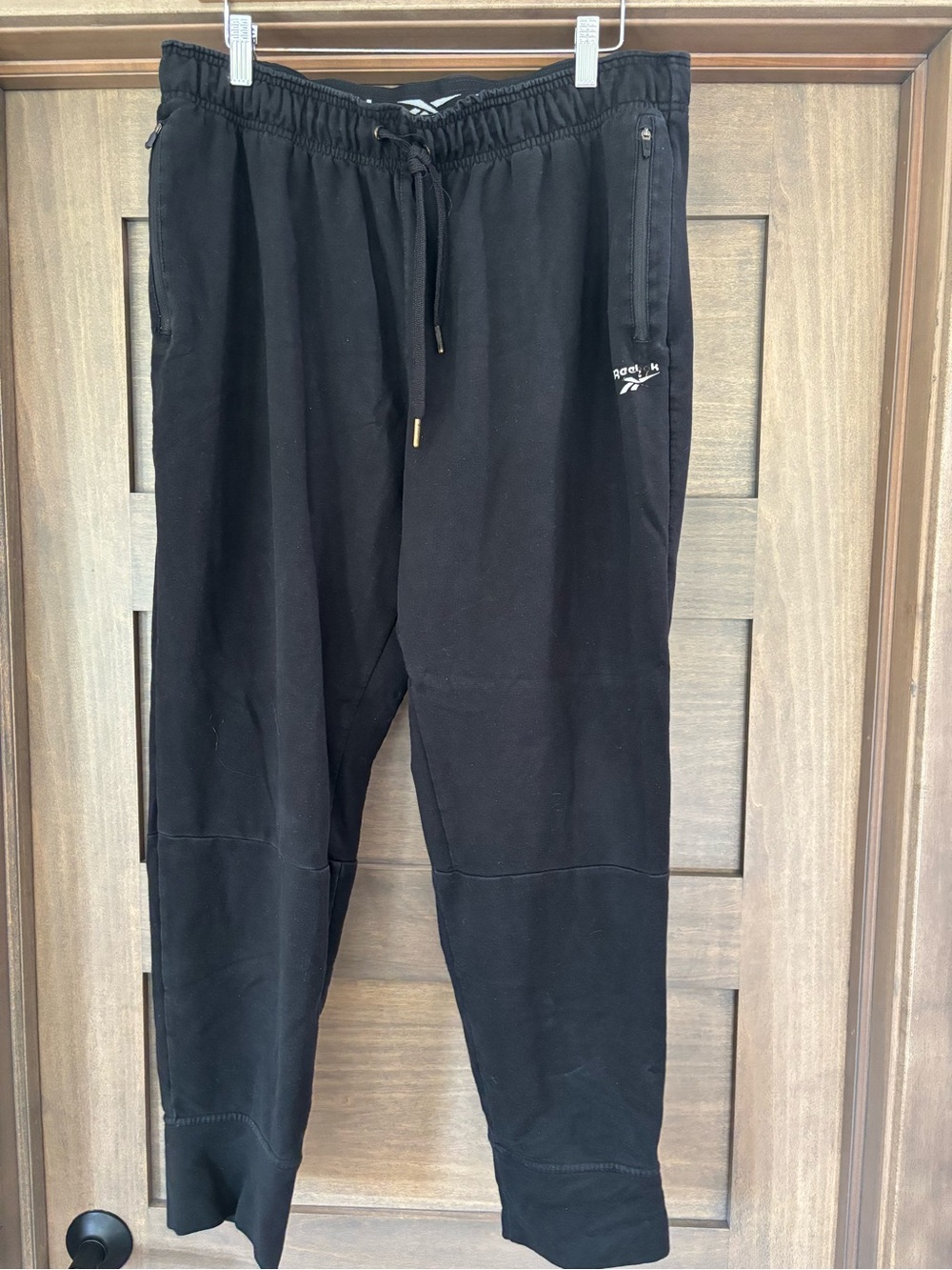 Reebok Black Men's Zip-Pocket Jogger Pants